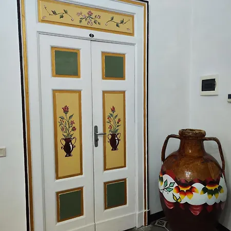 Palazzo Antonelli 3* Monopoli